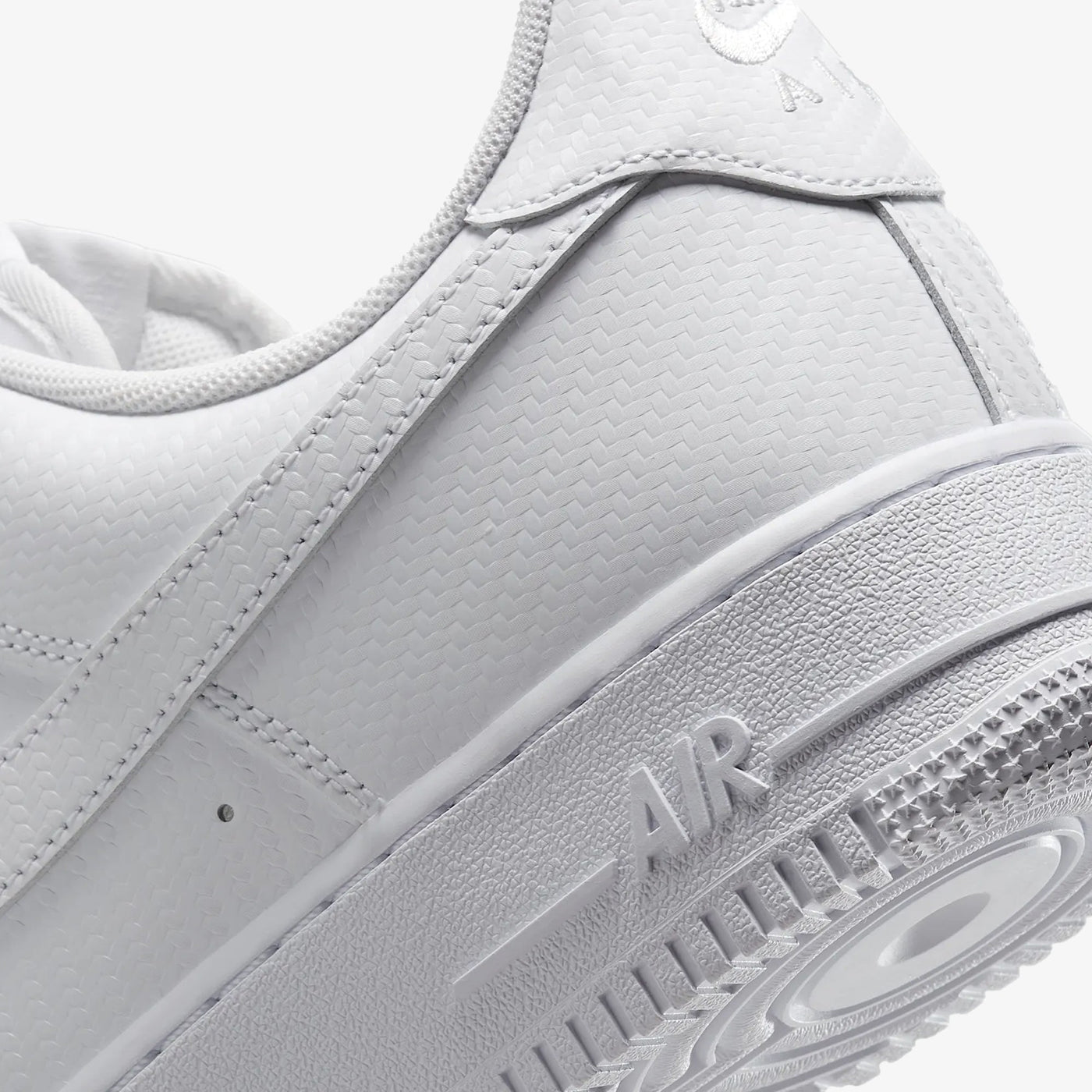 NIKE | AIR FORCE 1 '07 TEXTURE { WHITE/WHITE