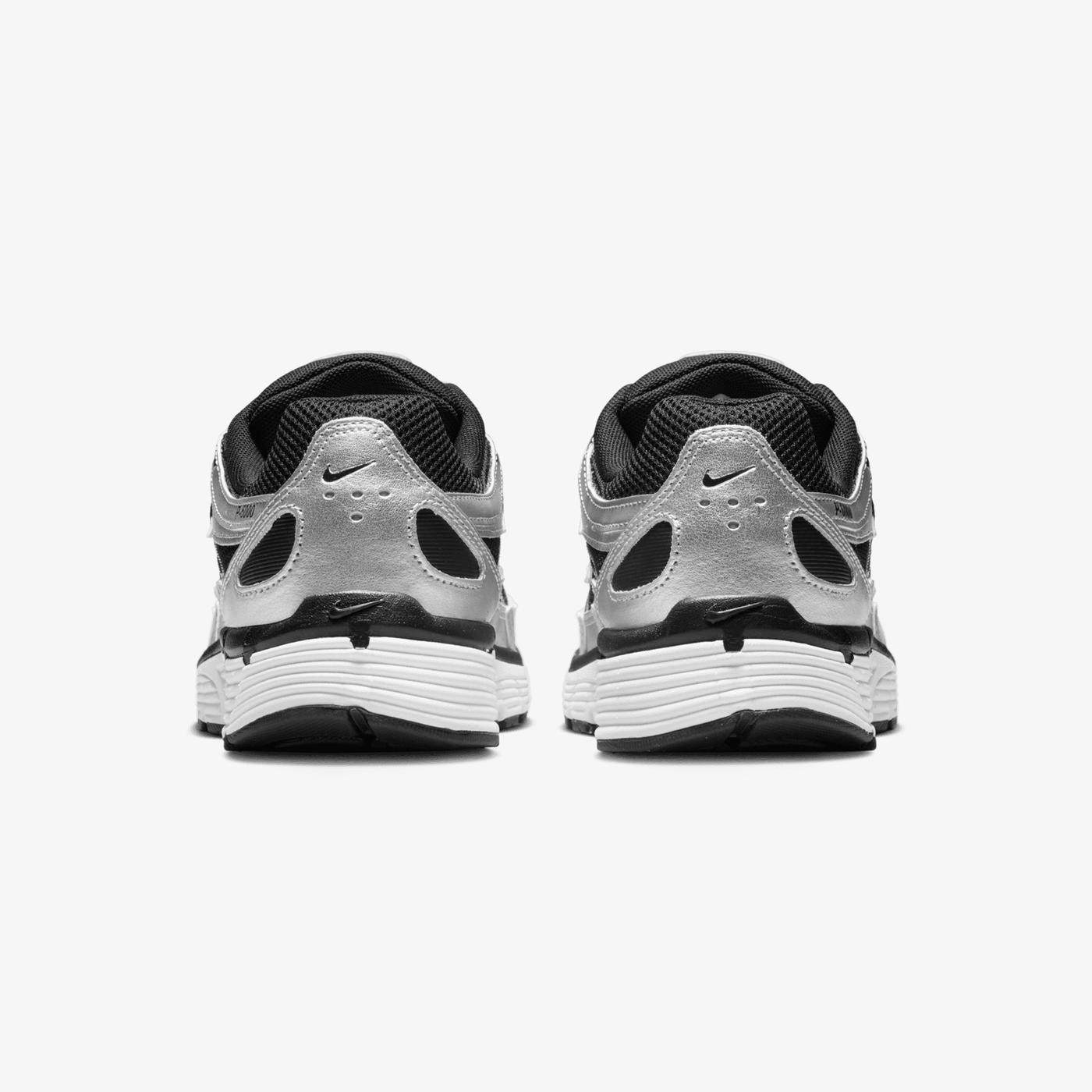 NIKE | P-6000 { METALLIC SILVER/METALLIC SILVER-BLACK