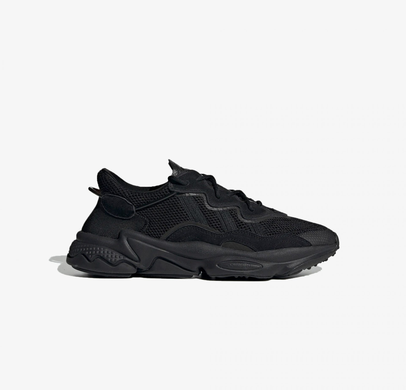 ADIDAS ORIGINALS | OZWEEGO { CORE BLACK