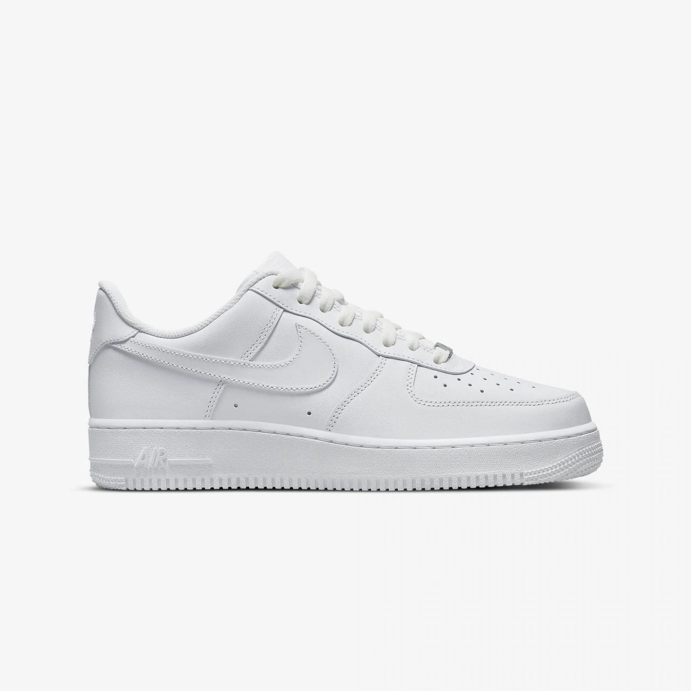 Nike | AIR FORCE 1 '07 { TRIPLE WHITE
