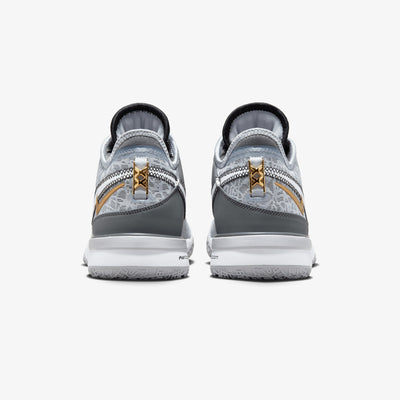 NIKE | LEBRON NXXT GEN { WOLF GREY/WHITE-IRON GREY-BLACK