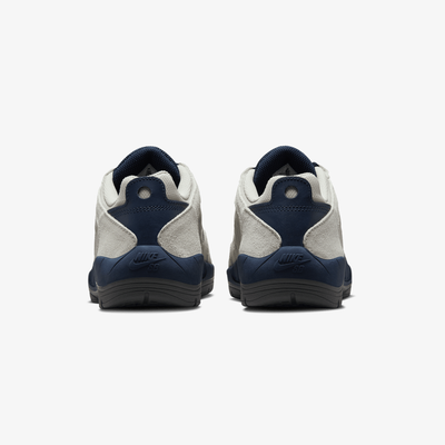 Nike | SB VERTEBRAE { LIGHT BONE/FIR-MIDNIGHT NAVY-OBSIDIAN