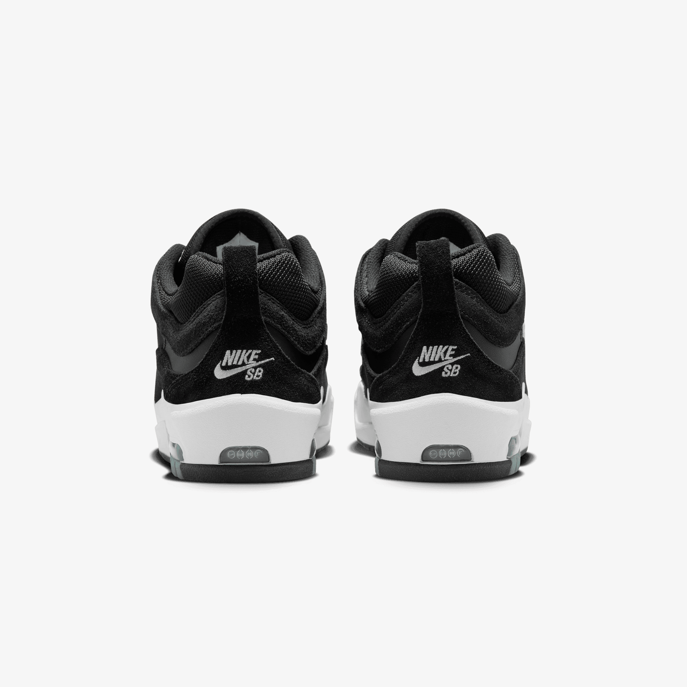 Nike | AIR MAX ISHOD { BLACK/WHITE-BLACK-BLACK