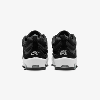 Nike | AIR MAX ISHOD { BLACK/WHITE-BLACK-BLACK