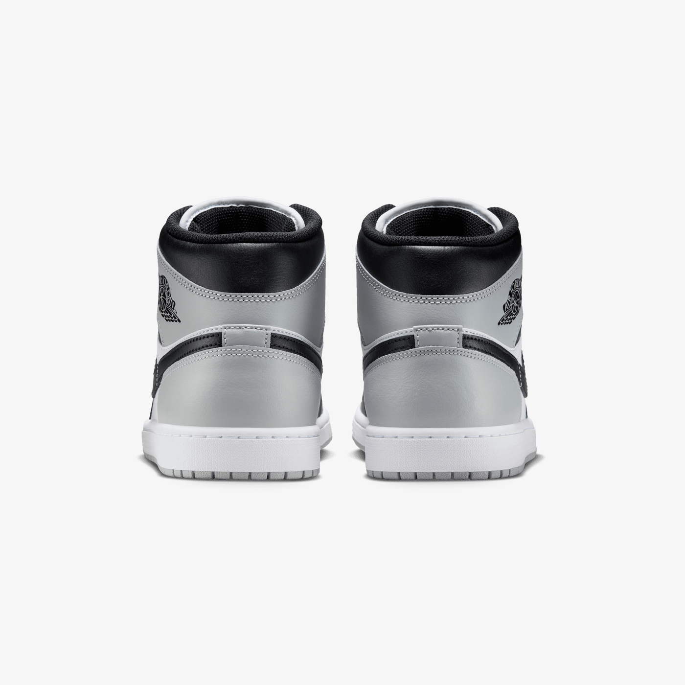 JORDAN | AIR JORDAN 1 MID { WHITE/BLACK-LT SMOKE GREY