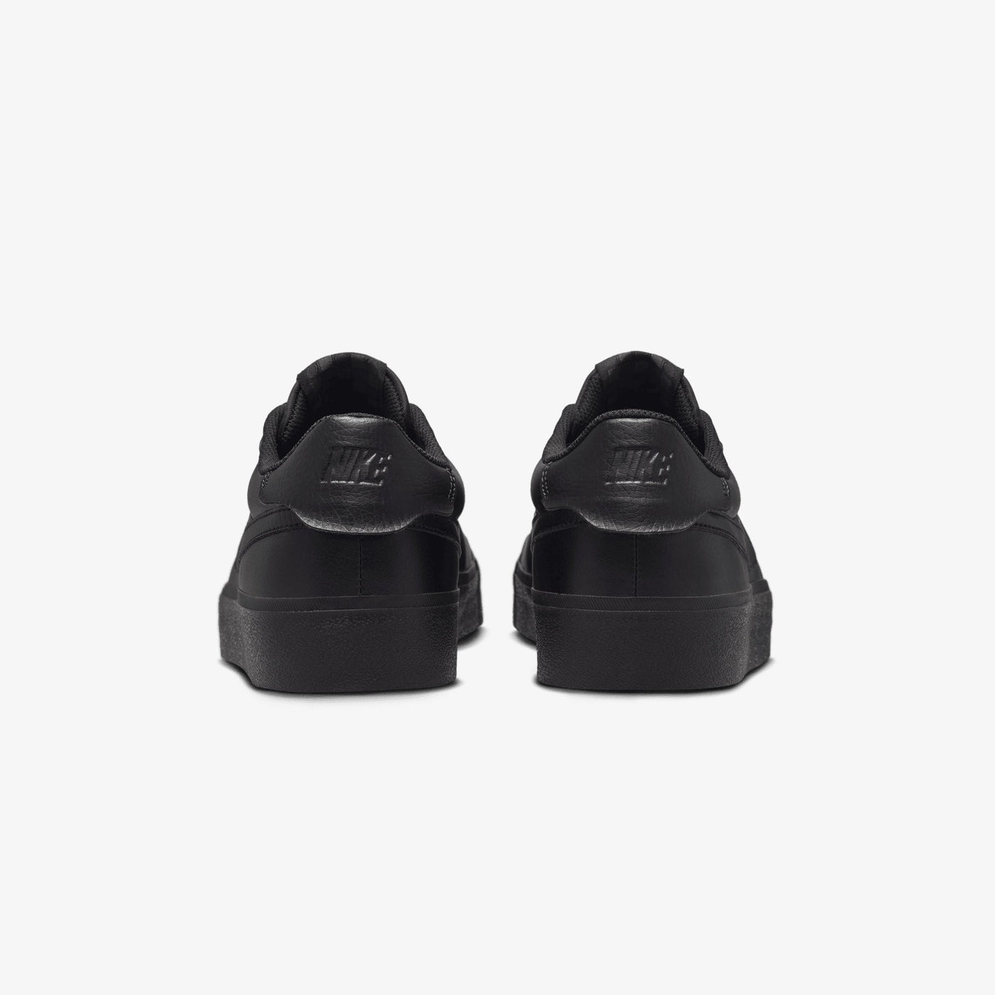 Nike | COURT SHOT { BLACK/BLACK
