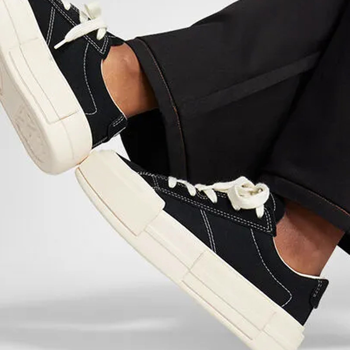 Converse | CRUISE { BLACK