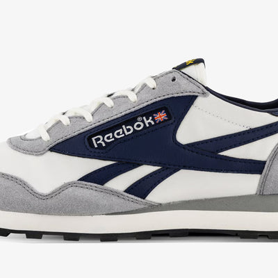 Reebok | AZTEC II { GREY 3/CHALK/VECTOR NAVY