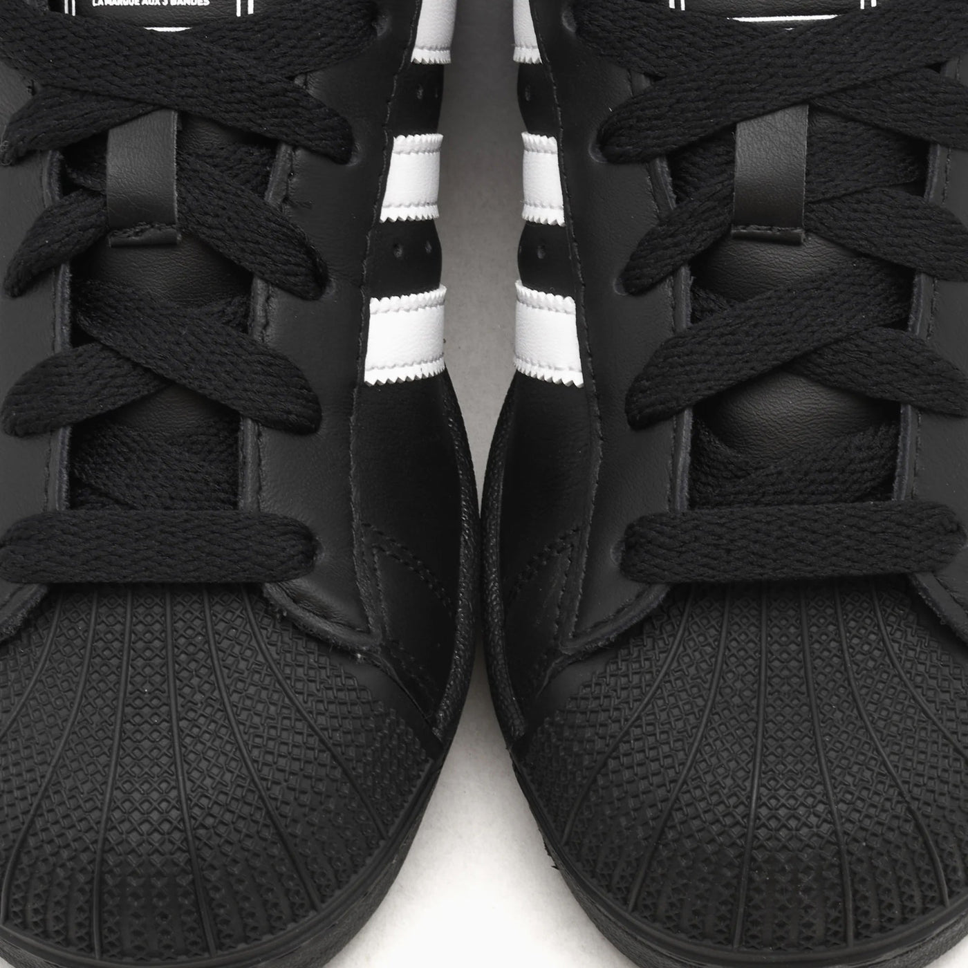 Adidas Originals | SUPERSTAR II { CORE BLACK/CLOUD WHITE/CORE BLACK
