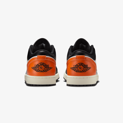 JORDAN | AIR JORDAN 1 LOW { BLACK/STARFISH-WHITE-SAIL