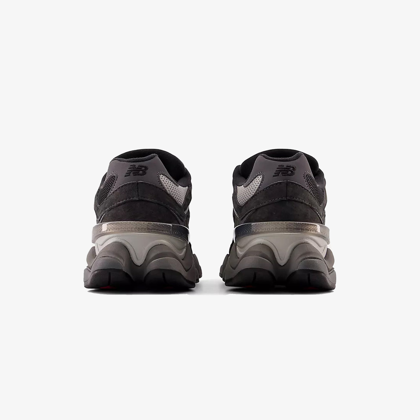 New Balance | 9060  { BLACK/CASTLEROCK/RAIN CLOUD