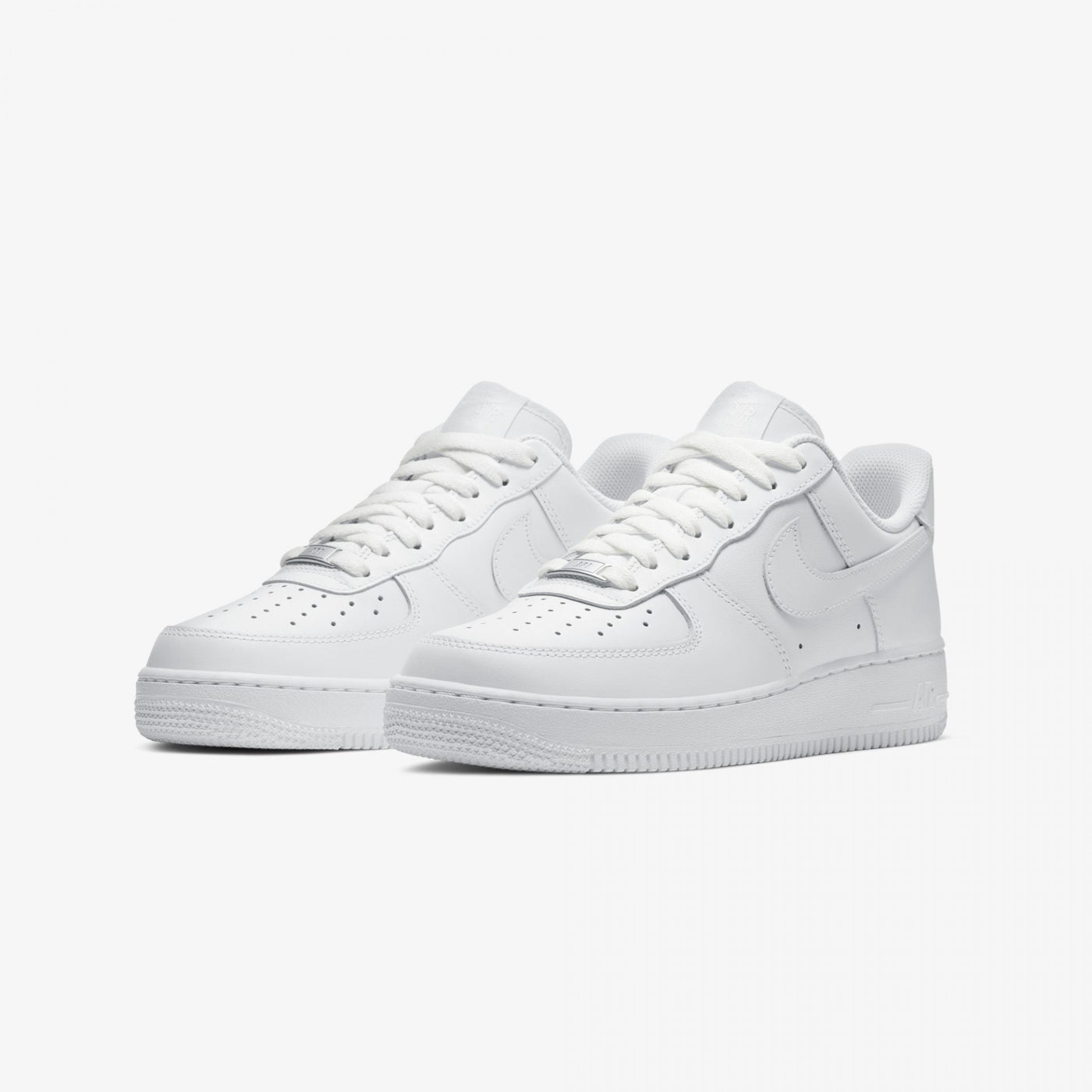 Nike | AIR FORCE 1 '07 { WHITE