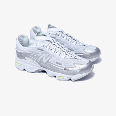 New Balance | 1000 { SILVER METALLIC/WHITE