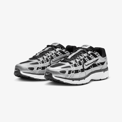 NIKE | P-6000 { METALLIC SILVER/METALLIC SILVER-BLACK