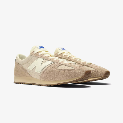 New Balance | 471 { CREAM/WHITE