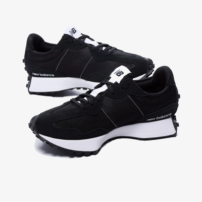 New Balance | 327 { BLACK/WHITE