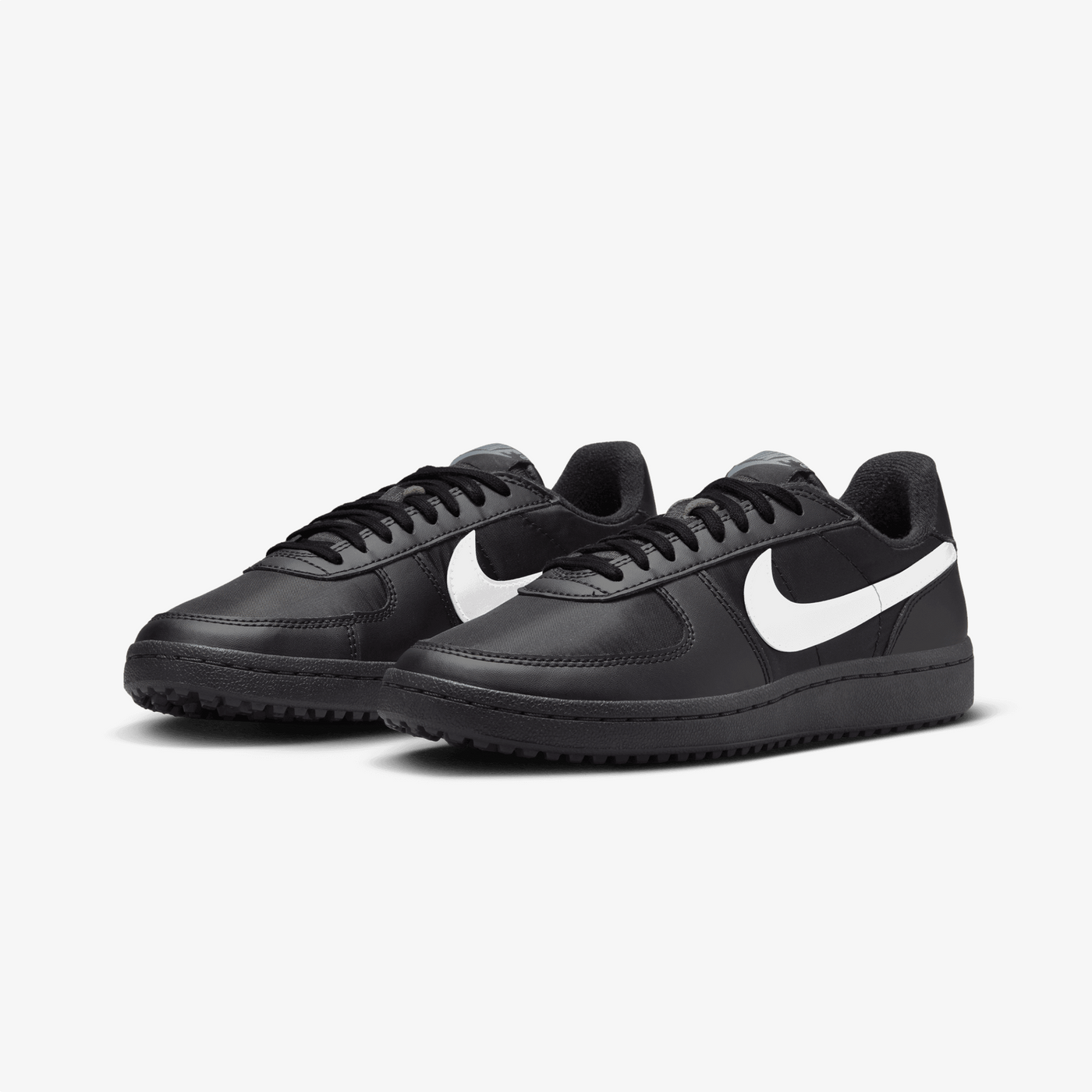 NIKE | FIELD GENERAL { BLACK/METALLIC SILVER-BLACK