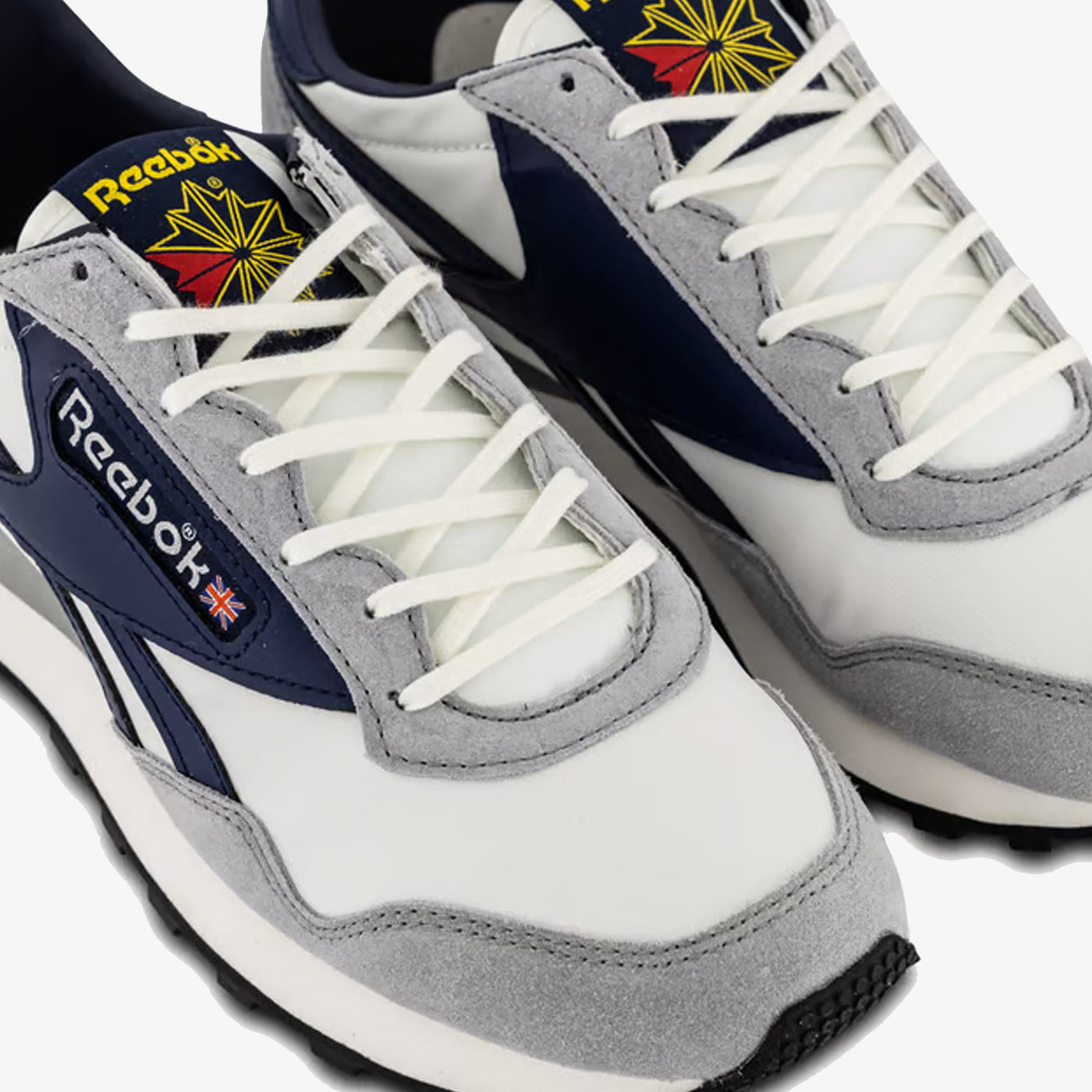 Reebok | AZTEC II { GREY 3/CHALK/VECTOR NAVY