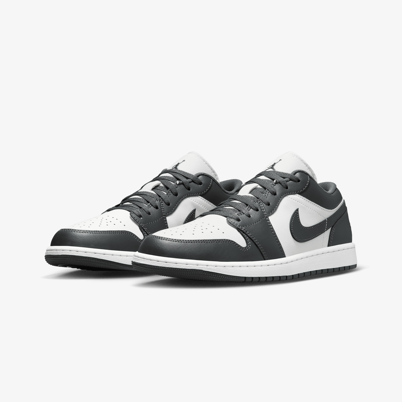 JORDAN | AIR JORDAN 1 LOW { IRON GREY/SUMMIT WHITE