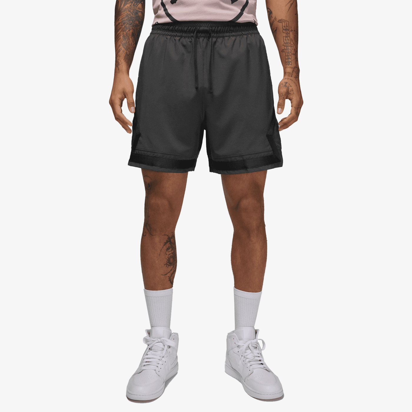 JORDAN | M J PSG DMND SHORT { ANTHRACITE/OFF NOIR/OFF NOIR