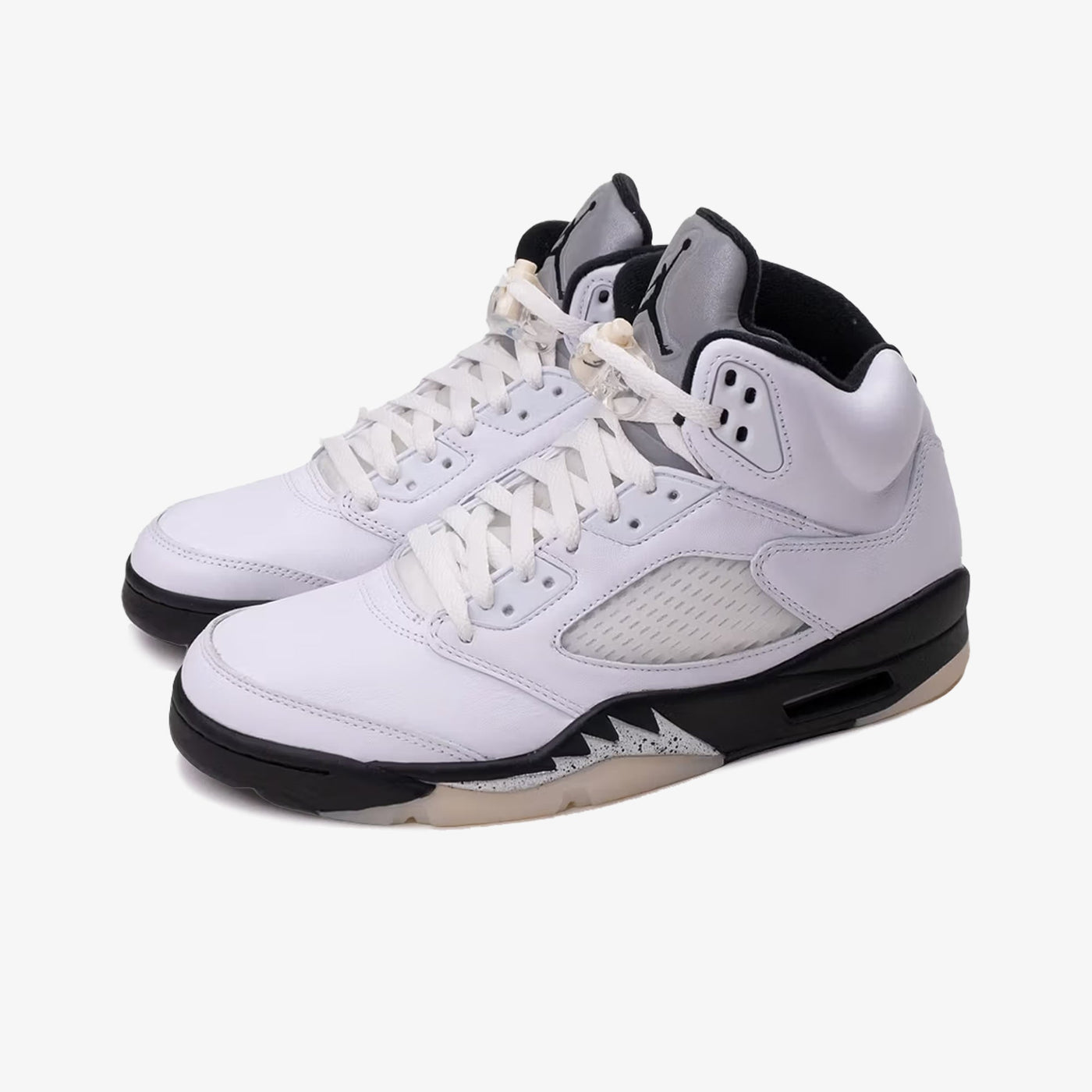 Jordan | AIR JORDAN 5 RETRO { WHITE/BLACK