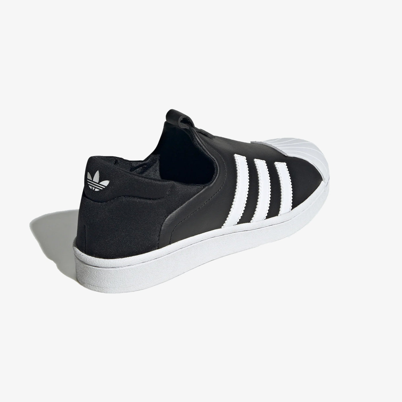 Adidas Originals | SUPERSTAR SLIP-ON  { CORE BLACK/CLOUD WHITE