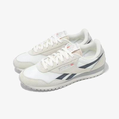 Reebok | CLASSIC AZ { WHITE