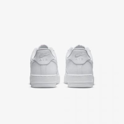 Nike | AIR FORCE 1 '07 { TRIPLE WHITE