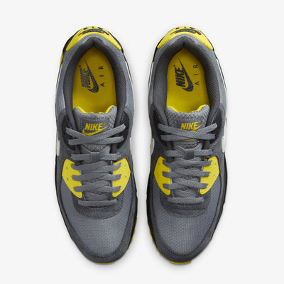 Nike | AIR MAX 90 { SMOKE GREY/LIGHT SILVER-LIGHTENING