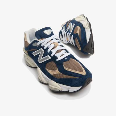 New Balance | 9060 { NAVY/CREAM