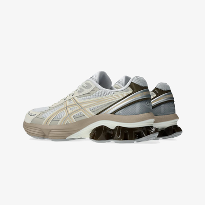 ASICS | GEL-KINETIC FLUENT { WHITE/MARZIPAN