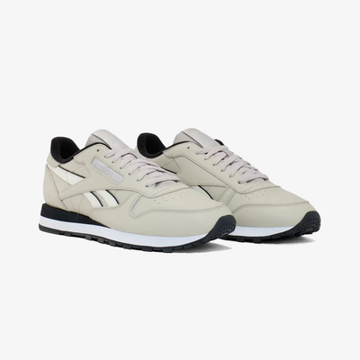 Reebok | CLASSIC LEATHER { BEIGE