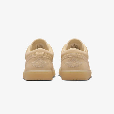 Jordan | AIR JORDAN 1 SE  { PALE VANILLA/PALE VANILLA-PALE VANILLA
