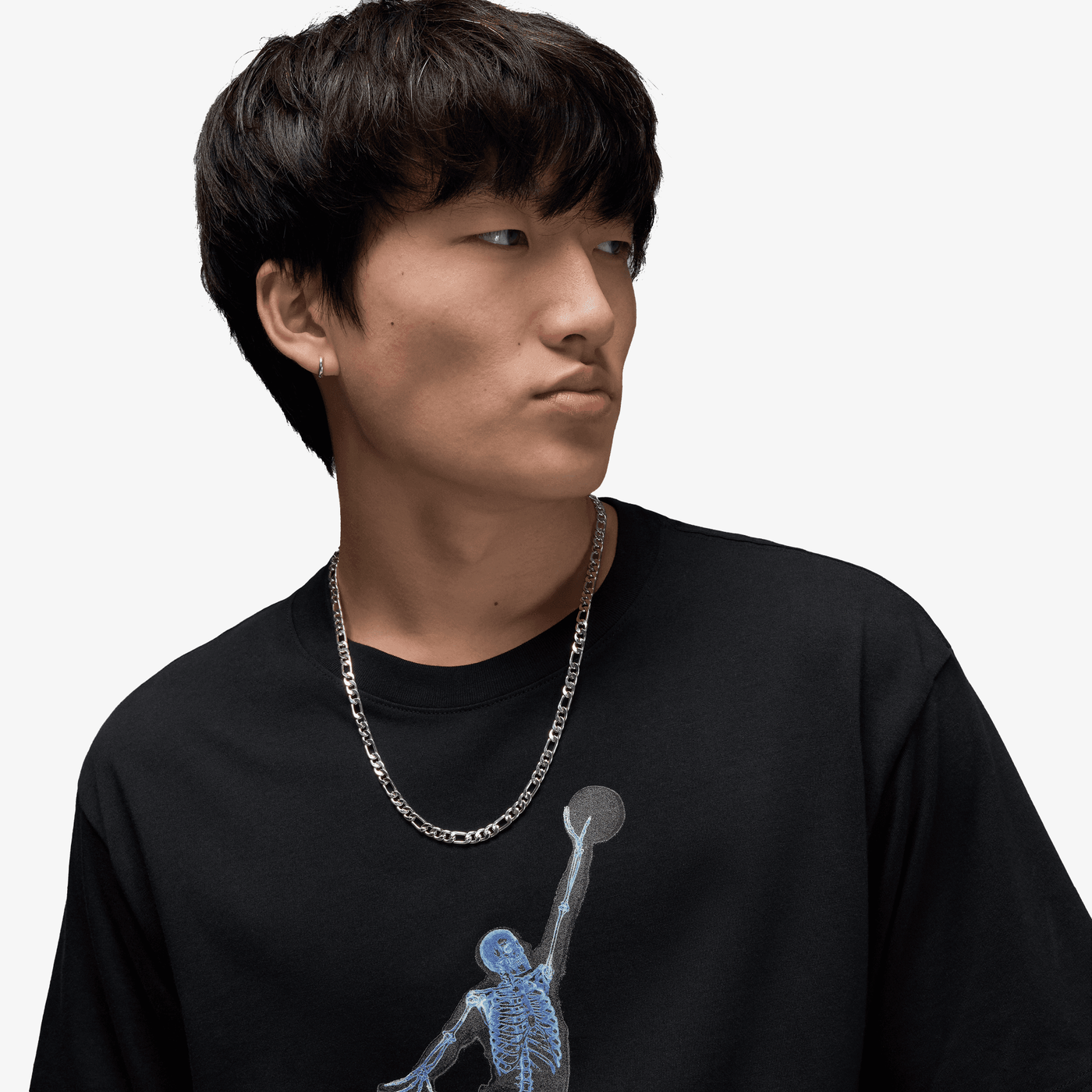 JORDAN | M J NC XRAY JM SS CREW { BLACK/BLUE