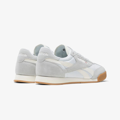 Reebok | CAMPIO XT { MOON/CHALK