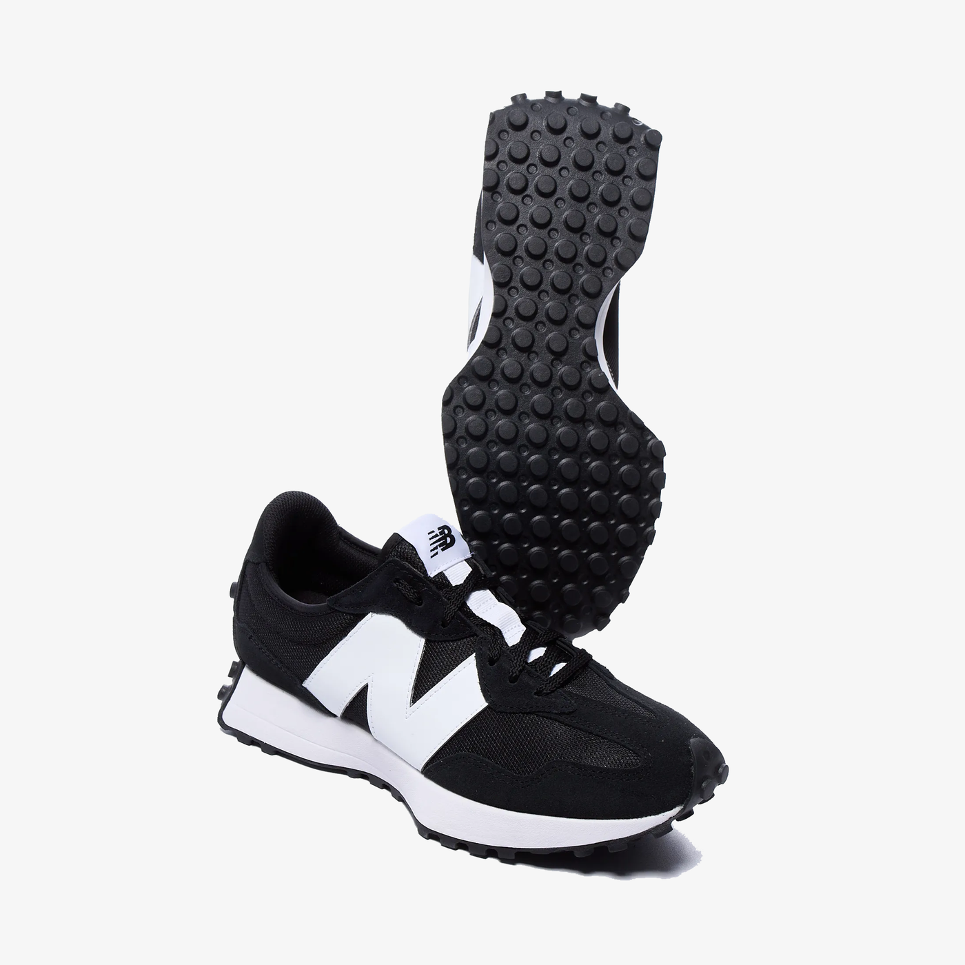 New Balance | 327 { BLACK/WHITE