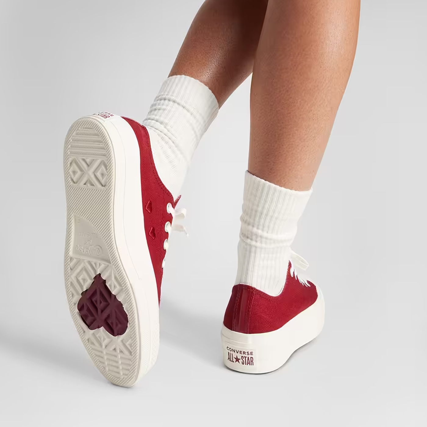Converse | CHUCK TAYLOR ALL STAR LIFT PLATFORM HEARTS { RED