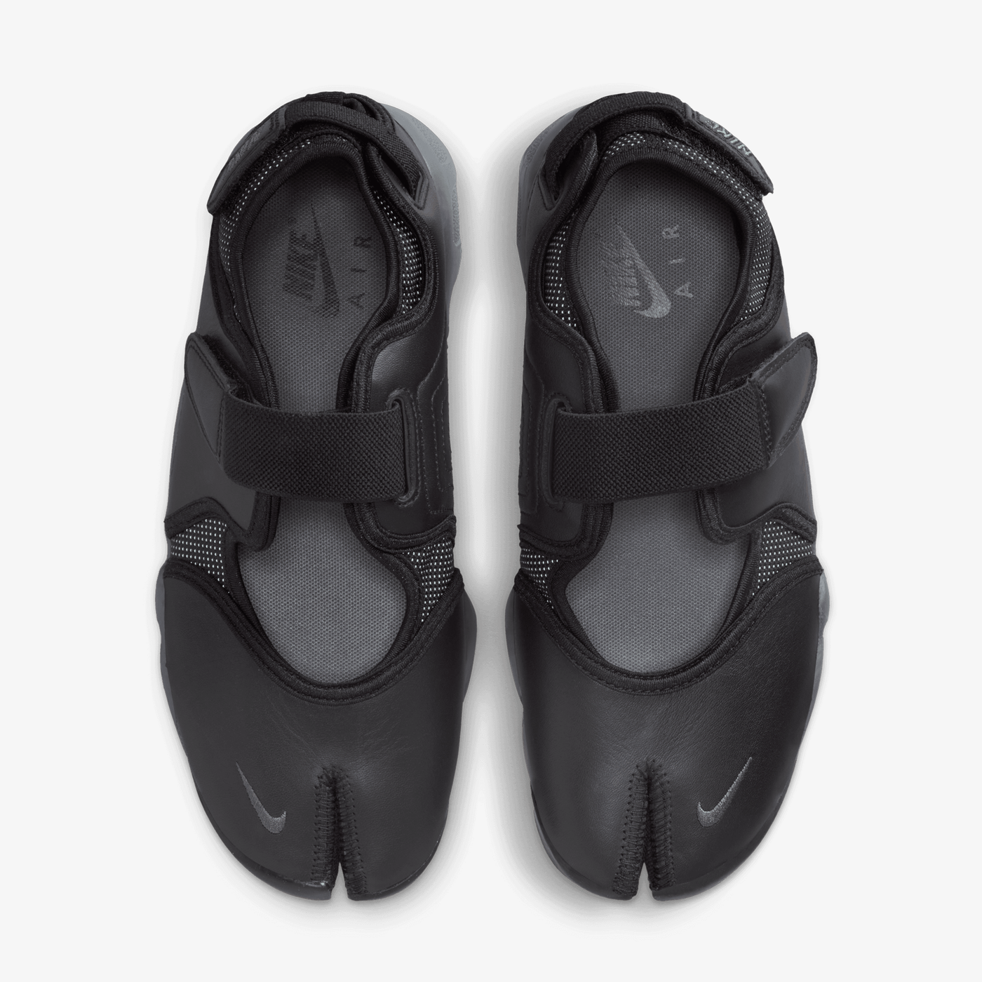 NIKE | AIR RIFT { BLACK/IRON GREY-REFLECT SILVER