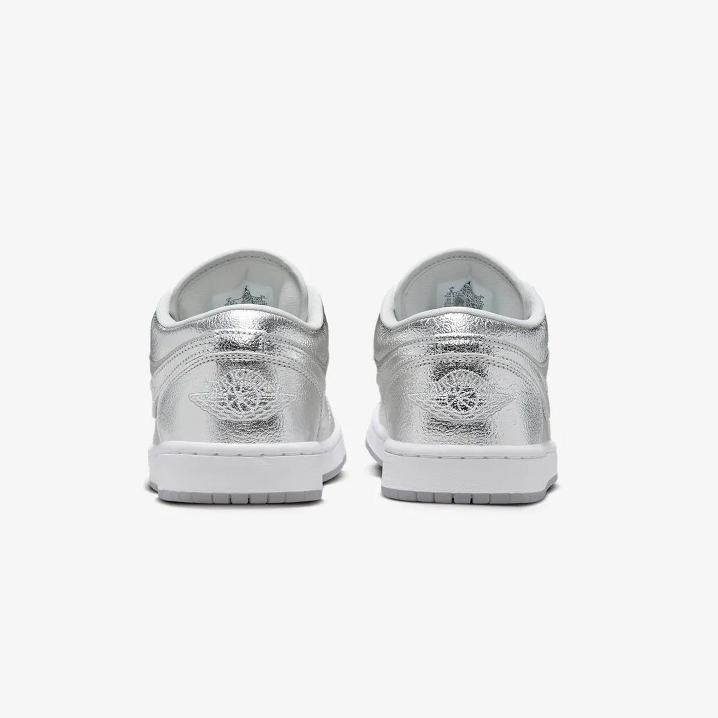 Jordan | AIR JORDAN 1 LOW SE  { METALLIC SILVER/PHOTON DUST-WOLF GREY