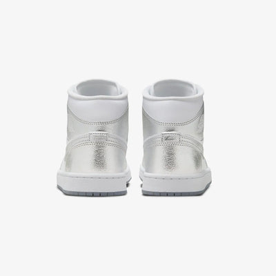 Jordan | AIR JORDAN 1 MID SE  { WHITE/METALLIC SILVER-WOLF GREY