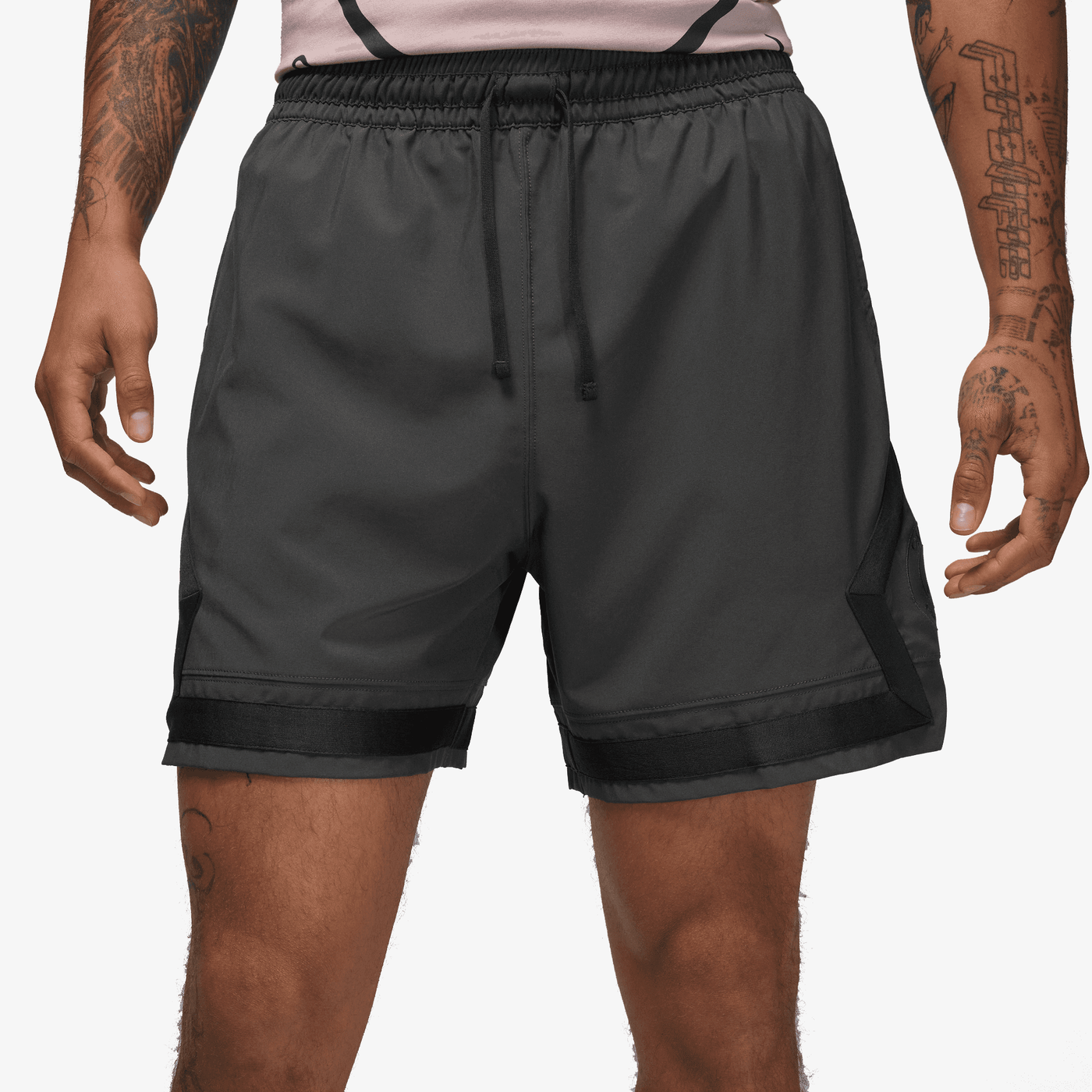 JORDAN | M J PSG DMND SHORT { ANTHRACITE/OFF NOIR/OFF NOIR