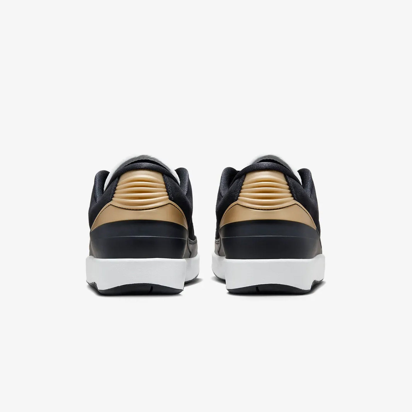 Jordan | AIR JORDAN 2 RETRO LOW  { BLACK/VARSITY RED