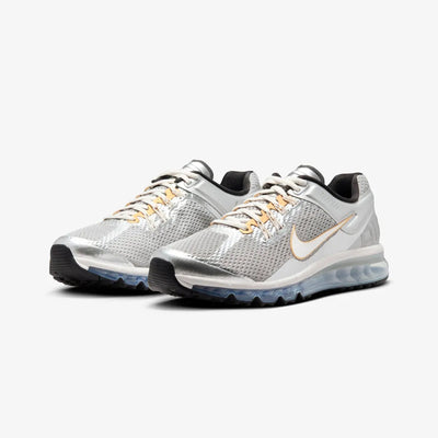 NIKE | AIR MAX 2013 { METALLIC SILVER/PHANTOM-MTLC PEWTER