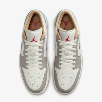 JORDAN | AIR JORDAN 1 LOW { SAIL/FIRE RED-COLLEGE GREY-HEMP