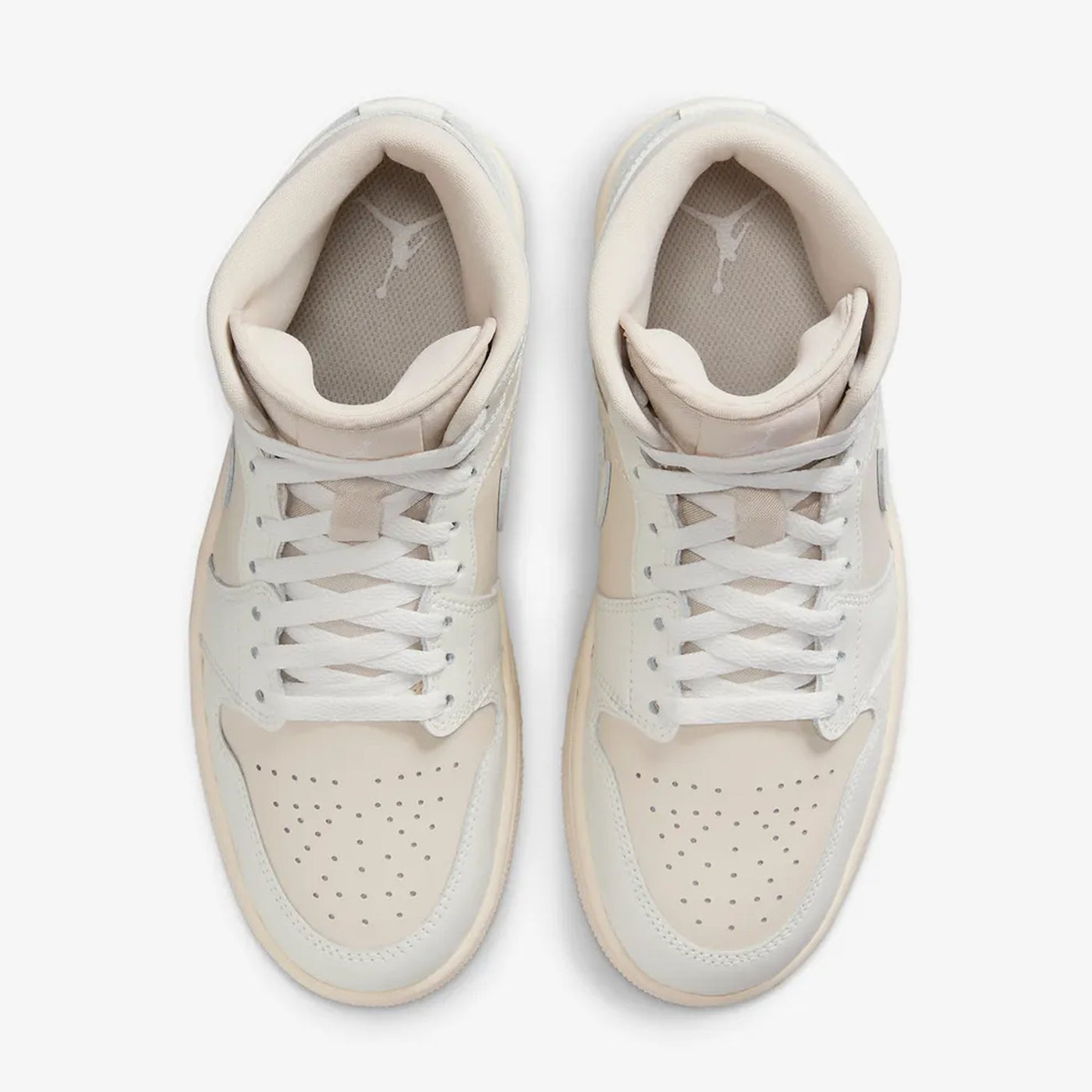 JORDAN | AIR JORDAN 1 MID { LEGEND LT BROWN/SAIL-MUSLIN