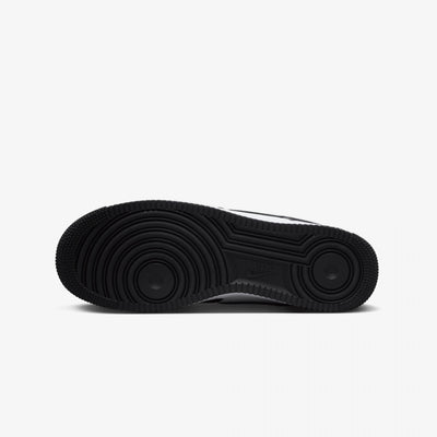 Nike | AIR FORCE 1 '07 { BLACK/WHITE