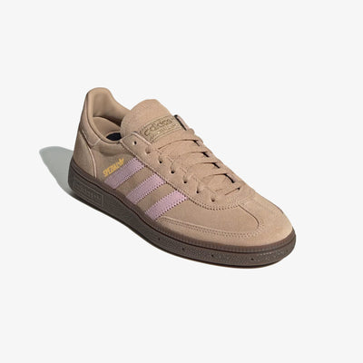 Adidas Originals | HANDBALL SPEZIAL { WARM SANDSTONE/CLEAR PINK/GUM