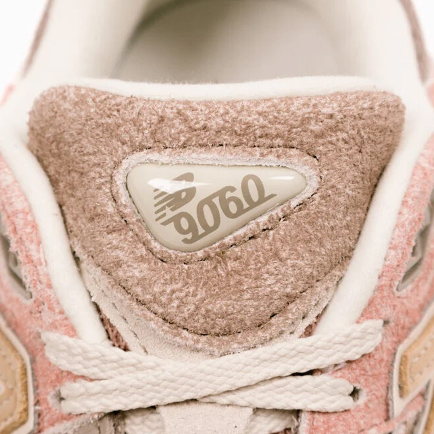 New Balance | 9060 { LANDSLIDE/MUSHROOM