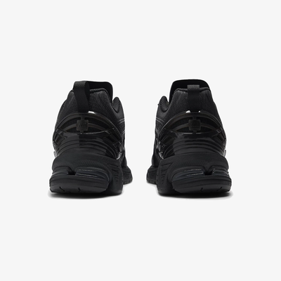 New Balance | 1906U { BLACK/DARK SILVER METALLIC