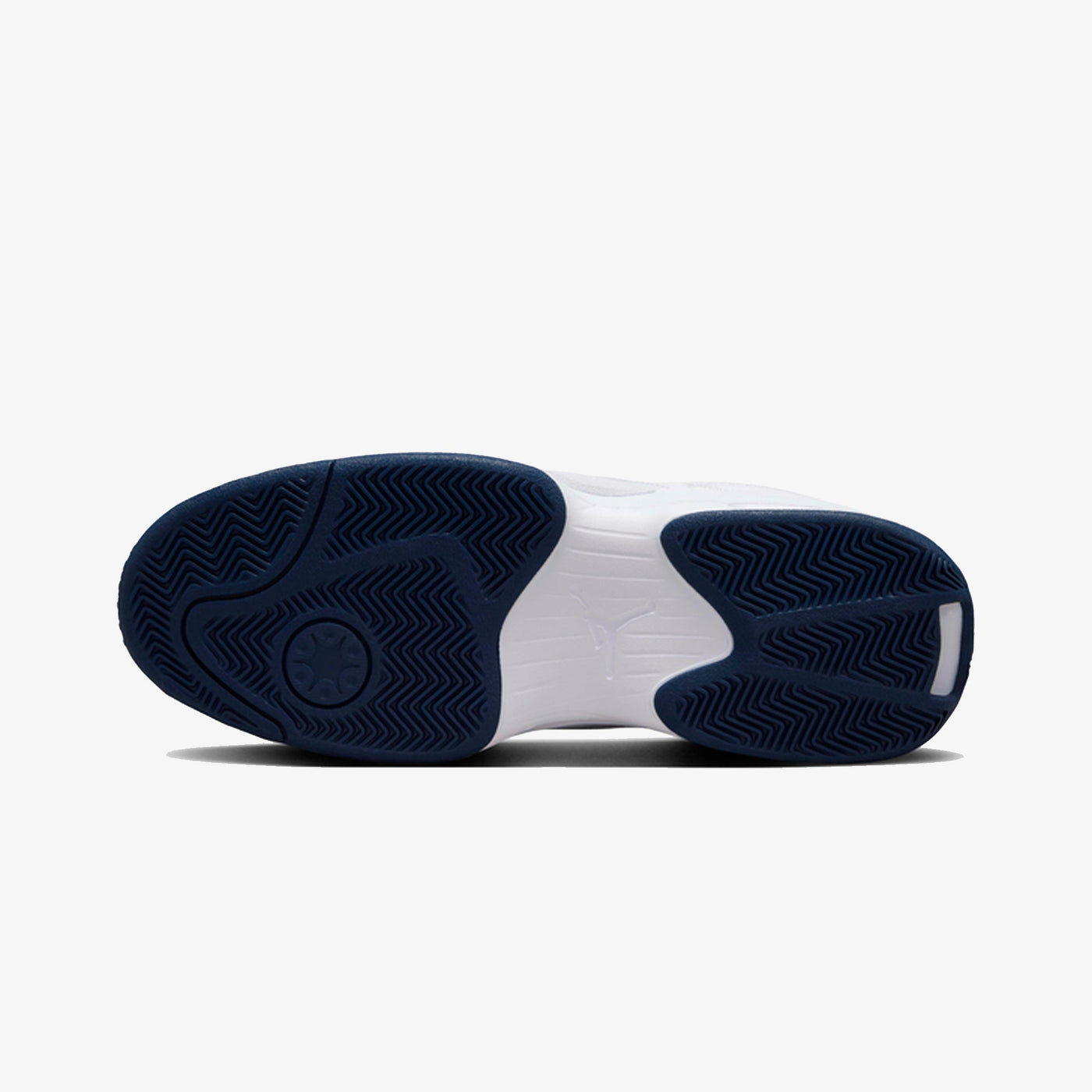 JORDAN | MAX AURA 6 { WHITE/MIDNIGHT NAVY-VARSITY RED